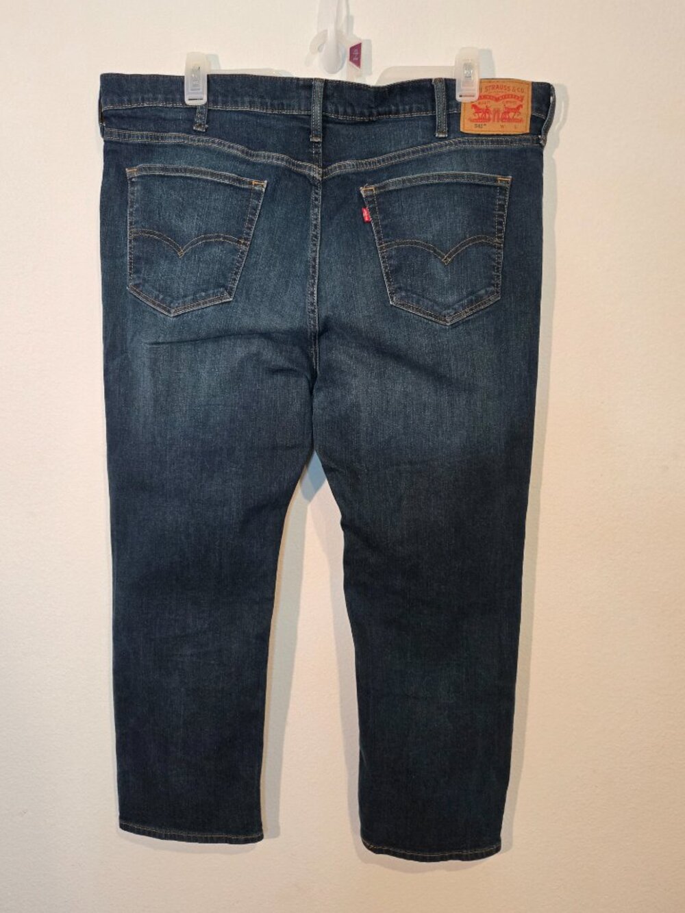 Levi's 541 44x30 gently used - Picture 6 of 9
